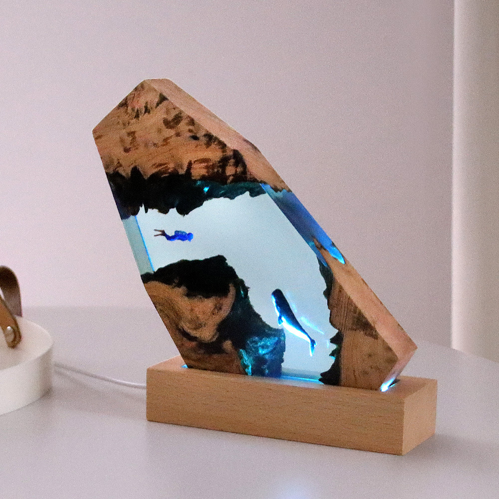 Resin Art Gift For Anniversary - Nowa Podwodna Jaskinia Wieloryb Nurkujący Dekoracja