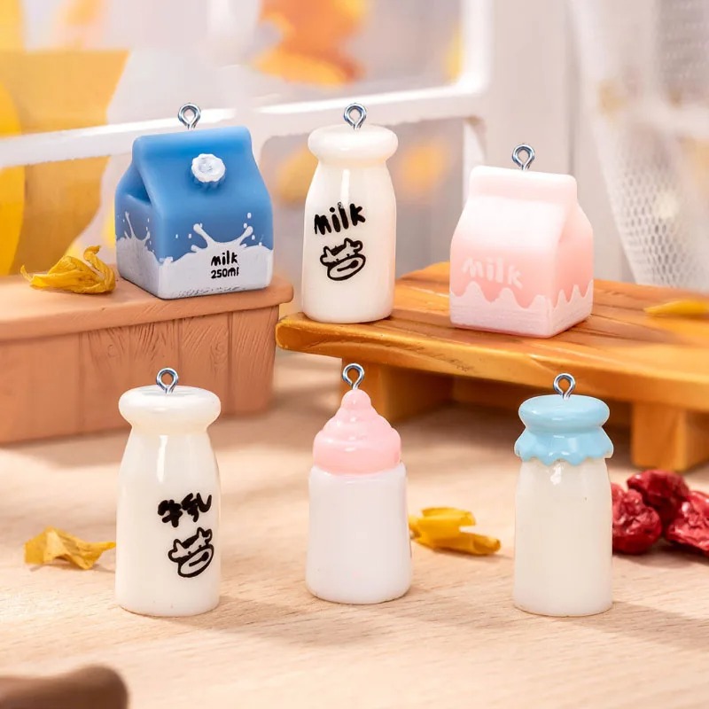 Resin Art Love - 10 szt. Mini Zawieszki z Żywicy