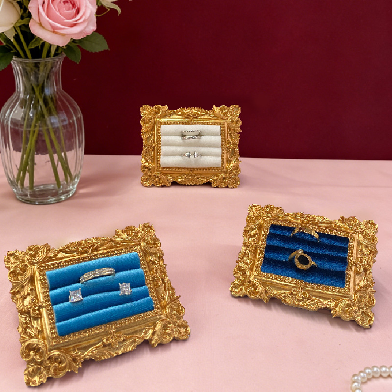 Stojak na pierścionki w stylu  – Resin Art Frame recenzja i cena